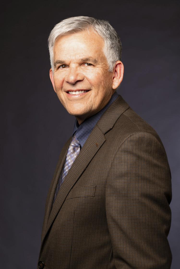 Oro Valley Mayor Joe Winfield